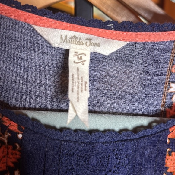 Matilda Jane Bohemian Orange and Navy Patterned Crochet Blouse Size Medium - Picture 2 of 11